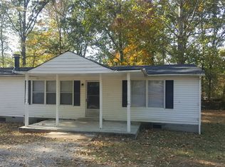 1029 Grays Dr, Chattanooga, TN 37421