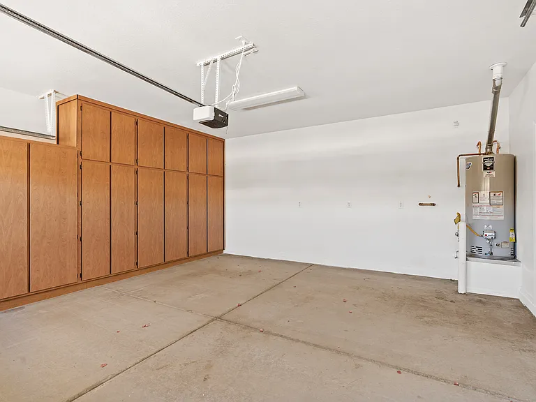 21044 E Cherrywood Dr — Photo 8