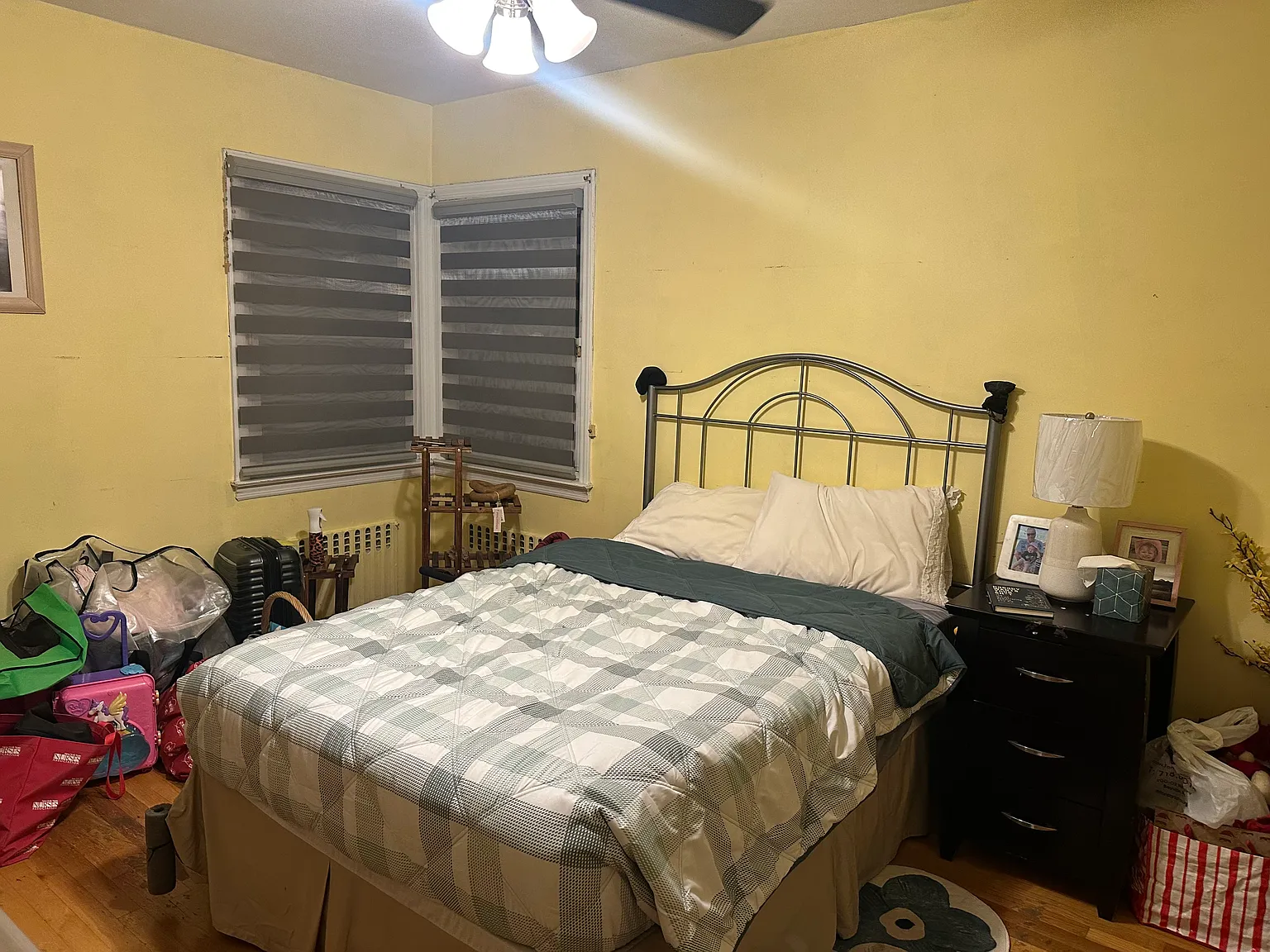 192nd St, Flushing — Photo 4