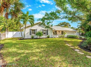 2003 Oak St, Melbourne Beach, FL 32951