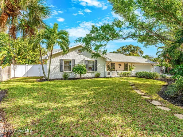 2003 Oak St, Melbourne Beach, FL 32951
