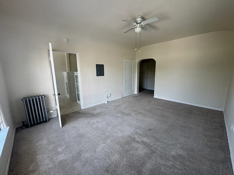 916 Union Street — Photo 19