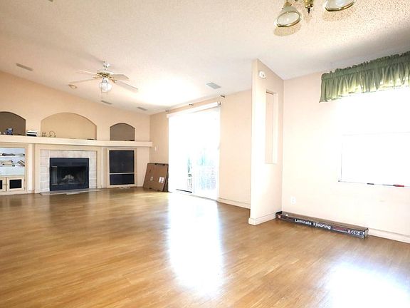 5th image of 195 Blossom Hill Rd Lot 160