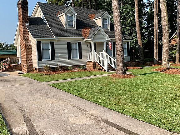 2nd image of 758 Corbett St
