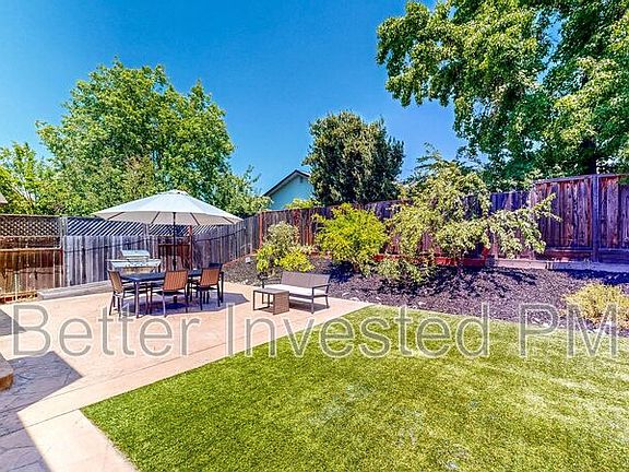 3rd image of 5366 El Mercado Pkwy