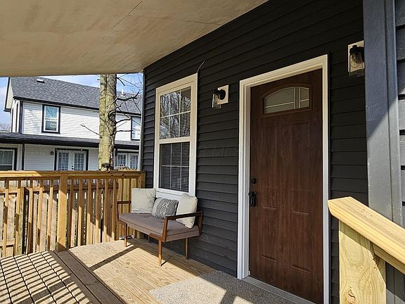 3rd image of 1398 Lockbourne Rd