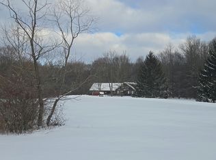 425 Pulaski Mercer Rd, Pulaski, PA 16143