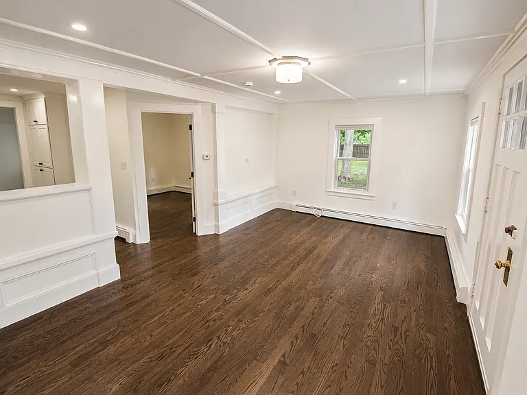 164 Warren Ave #B — Photo 10