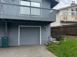 8111 Medellin Cir APT B, Anchorage, AK 99507