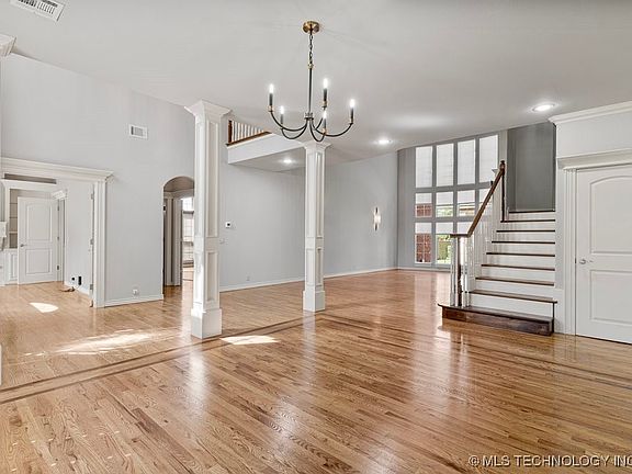 3rd image of 8160 S 270th East Ave
