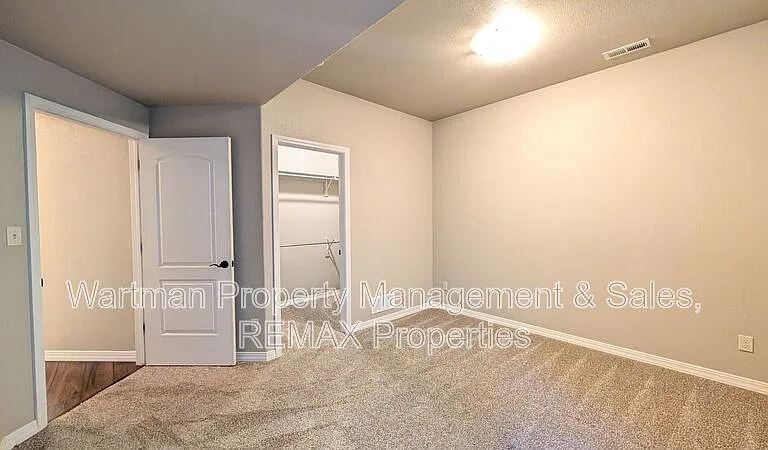 6209 Leon Young Dr — Photo 47