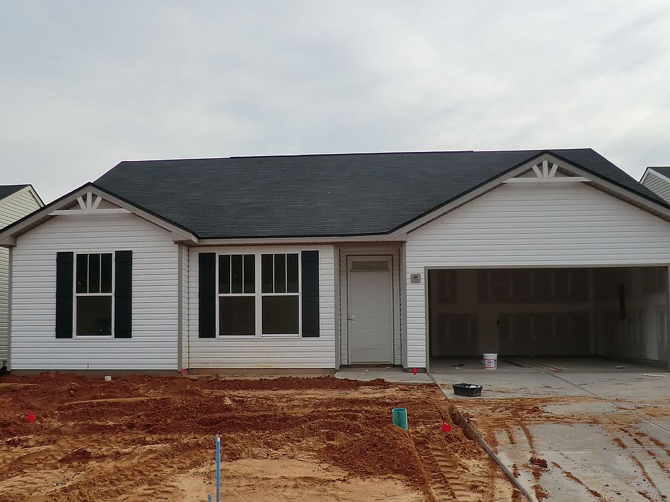 2nd image of 2020 Fern Crest Lane