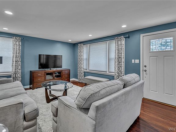 5th image of 82 Treadwell Rd