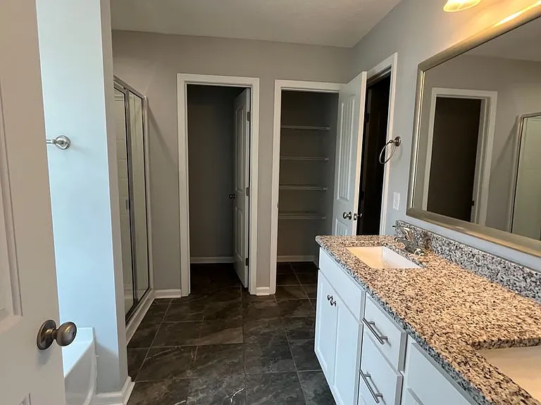 1338 Talmadge Rd — Photo 3