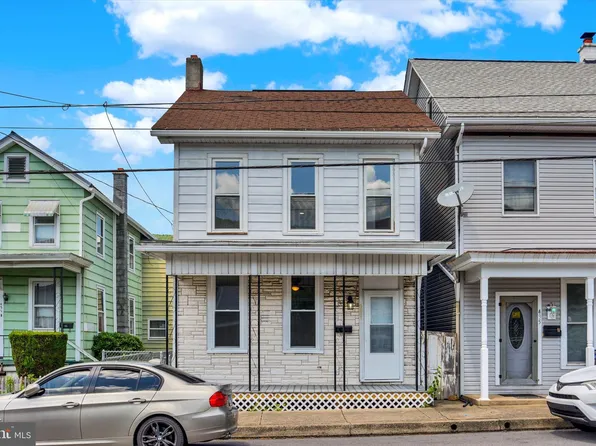 433 S 2nd St, Lykens, PA 17048