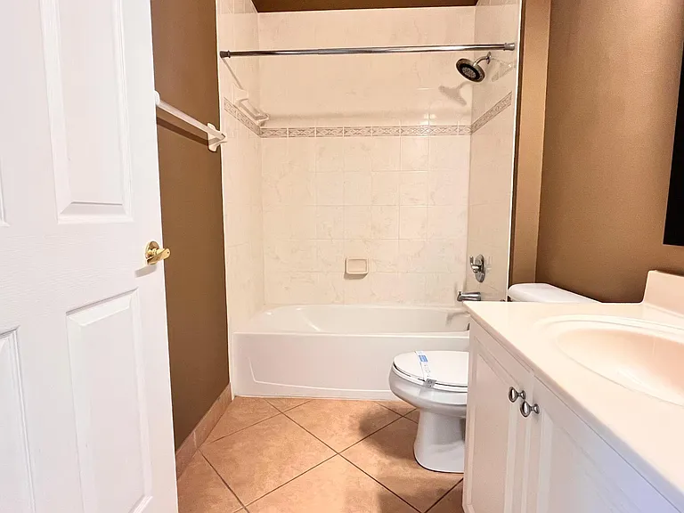 9546 Worswick Ct — Photo 14