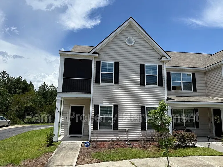 140 Birch Cir — Photo 1
