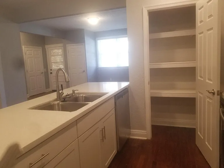 546 Broad St #2 — Photo 9