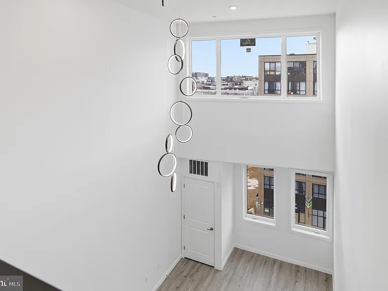 915 N Broad St #601 — Photo 11