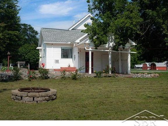 2nd image of 3028 W Saginaw Rd