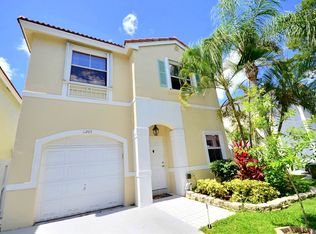 11265 Quiet Water Way, Cooper City, FL 33026