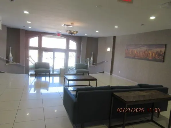 26 Avenue At Port Imperial image 10 of 10