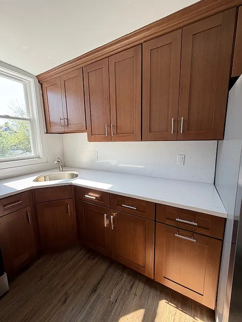 539 Jefferson Ave — Photo 4