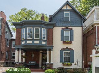 104 Rochelle Ave, Philadelphia, PA 19128