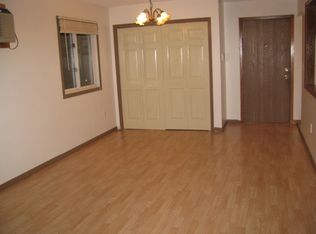 904 Wescott Sq APT 104, Saint Paul, MN 55123