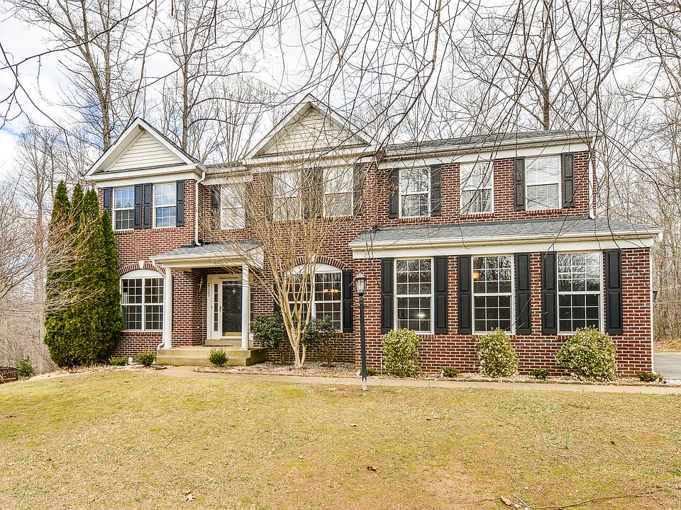 1st image of 2325 Somerset Dr