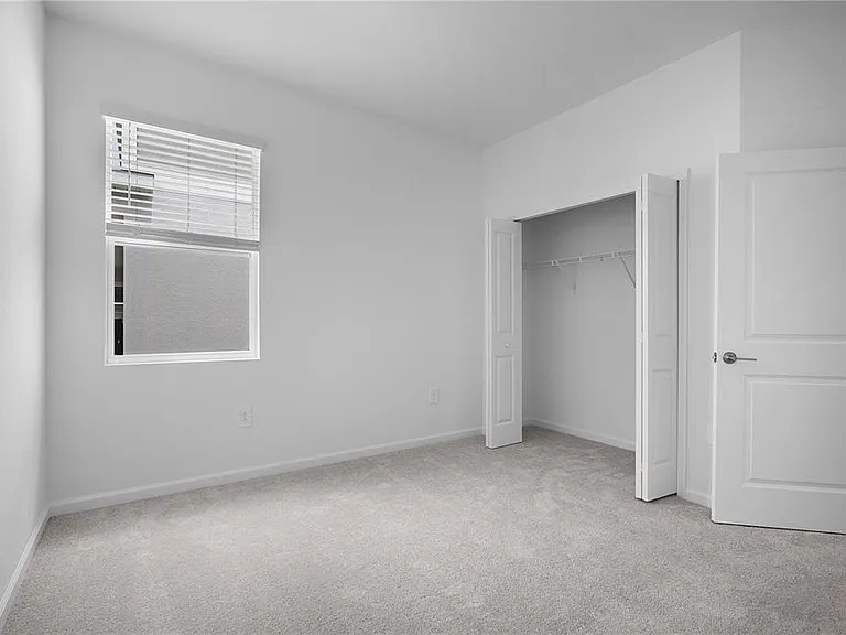 5529 Nina Way — Photo 17