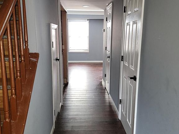 4th image of 14746 Hackwood St