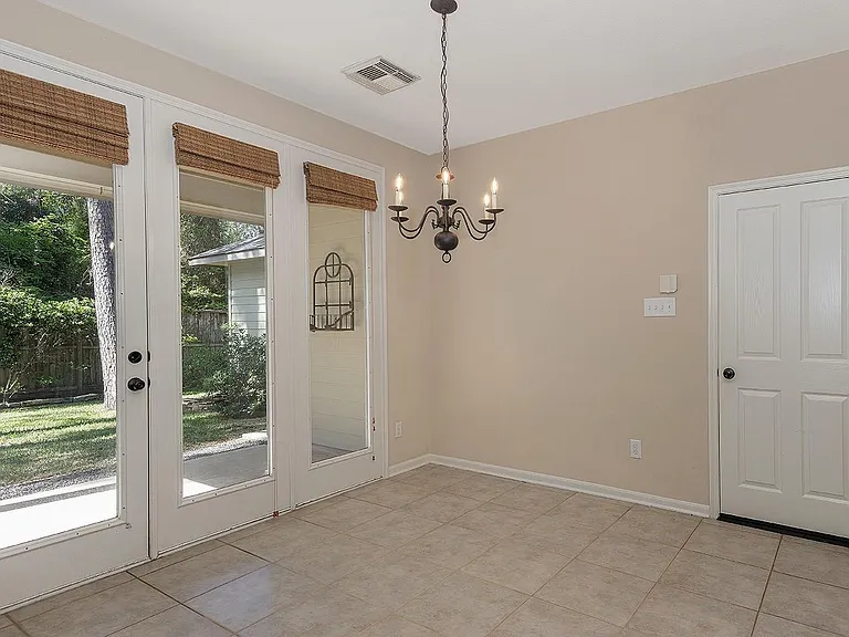 54 S Longsford Cir — Photo 16