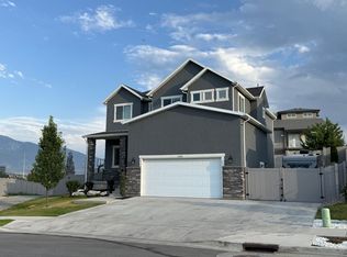 1201 W Waverly Hills Ln, West Jordan, UT 84084