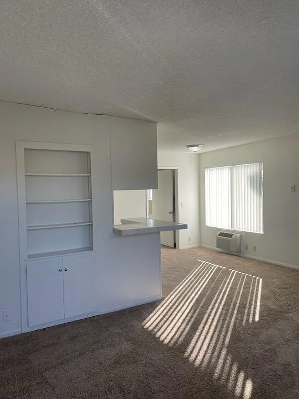 1 bed, 615 sqft, $1,995 — Photo 3