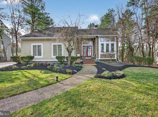 71 Forrest Hills Dr, Voorhees, NJ 08043