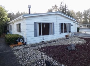 112 NE 35th St, Newport, OR 97365