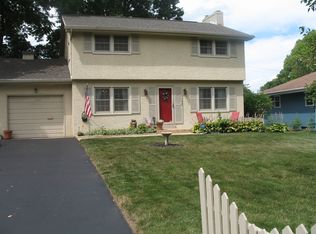 1192 Shady Hill Dr, Columbus, OH 43221