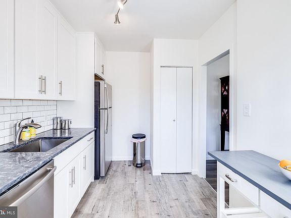 4th image of 3601 5th St S APT 313