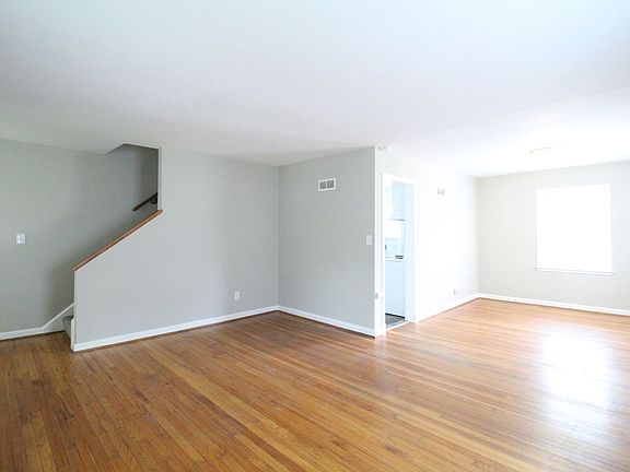 3rd image of 7500 Terrace St #7506