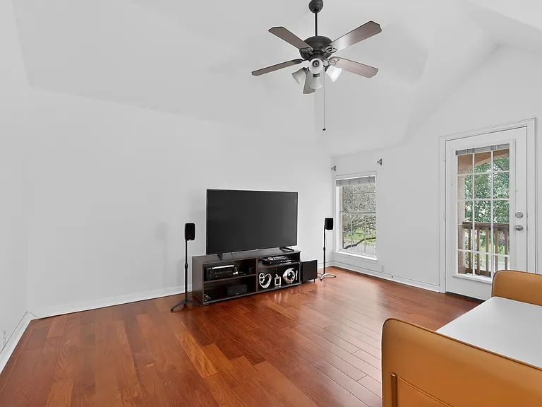 2659 Salorn Way — Photo 27