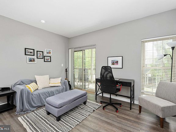 5th image of 12152 Penderview Ter APT 1322