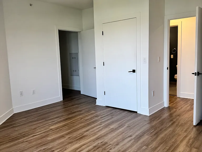 530 Cliff St #519 — Photo 5
