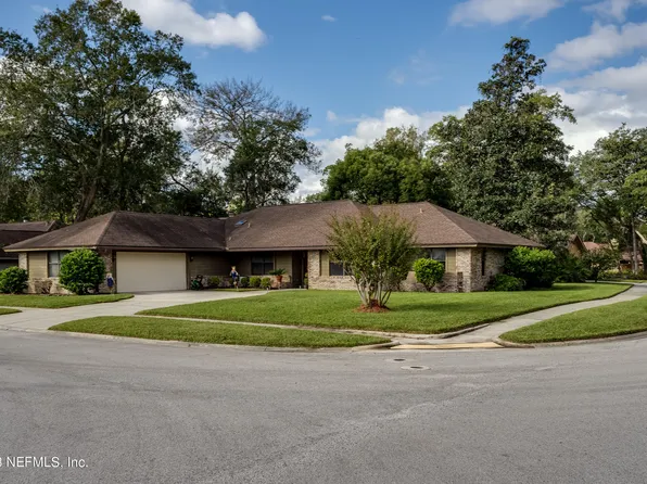 9072 AGINCOURT Lane, Jacksonville, FL 32257