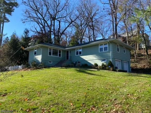 30 Edgehill Ave #28, Chatham, NJ 07928