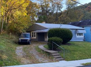 14 Woodlawn Ave, Pittsburgh, PA 15205