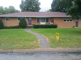 301 W North St, Forrest, IL 61741