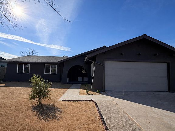 2nd image of 1813 Rose Ave