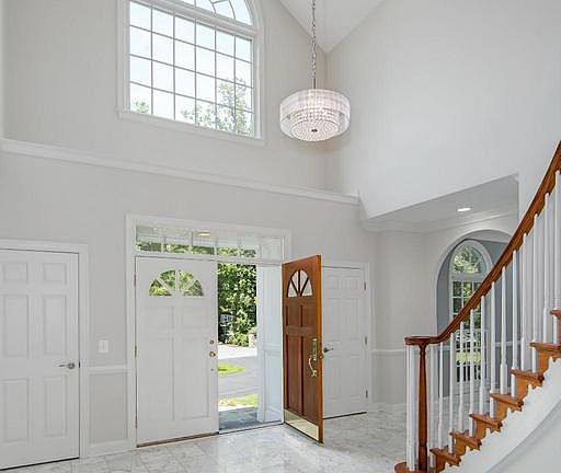 3rd image of 11565 W Hill Dr