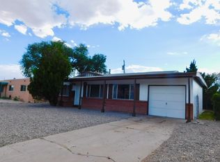 1002 Calle Katarina, Santa Fe, NM 87507